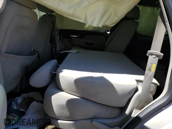 2007 Chevrolet Tahoe LS with VIN 1GNFC13J07R138873, listed as a Copart auction lot 51672405 with 151,842 mi miles and Salvage title. Bid and sale history available at DreamBid. Image 12.