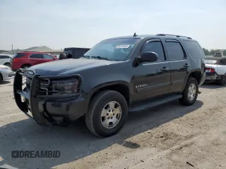 2008 Chevrolet Tahoe 2LT with VIN 1GNFK13098R210021, listed as a Copart auction lot 60413835 with 196,683 mi miles and Salvage title. Bid and sale history available at DreamBid. Image 1.