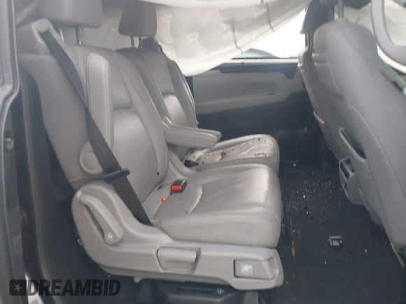 2019 Honda Odyssey EX-L z VIN 5FNRL6H79KB090711, wystawiony jako IAAI lot #41516059 z przebiegiem 126 871 mil mil oraz . Historia ofert i sprzedaży dostępna na DreamBid. Obrazek 8.