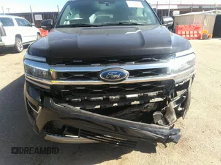 2024 Ford Expedition Max Limited with VIN 1FMJK2A84REA23579, listed as a IAAI auction lot 42047346 with 35,217 mi miles and . Bid and sale history available at DreamBid. Image 6.