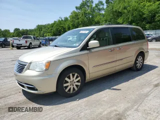 2011 Chrysler Town & Country Touring L z VIN 2A4RR8DG2BR655749, wystawiony jako Copart lot #59491585 z przebiegiem 180 817 mil mil oraz Tytuł czysty. Historia ofert i sprzedaży dostępna na DreamBid. Obrazek 1.
