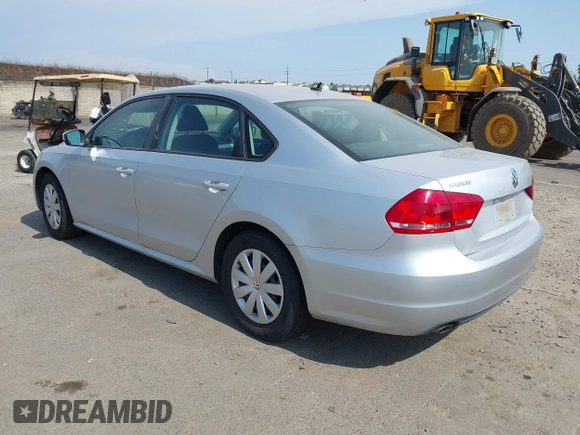 2013 Volkswagen Passat Wolfsburg Edition with VIN 1VWAP7A36DC000975, listed as a IAAI auction lot 42432637 with 109,431 mi miles and . Bid and sale history available at DreamBid. Image 3.