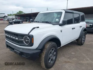 2025 Ford Bronco Big Bend with VIN 1FMDE7BH3SLA43663, listed as a IAAI auction lot 42295299 with 3,722 mi miles and . Bid and sale history available at DreamBid. Image 17.