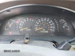 2001 Toyota Tundra SR5 with VIN 5TBRT34131S143664, listed as a IAAI auction lot 41495588 with 434,770 mi miles and . Bid and sale history available at DreamBid. Image 7.