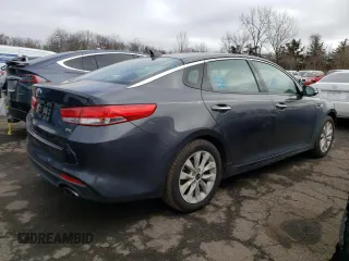2018 Kia Optima EX with VIN 5XXGU4L38JG205047, listed as a Copart auction lot 49310425 with 111,606 mi miles and Salvage Title. Bid and sale history available at carsss.com. Image 3.