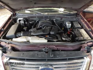 2006 Ford Explorer Limited with VIN 1FMEU75836ZA26528, listed as a IAAI auction lot 41982769 with 205,047 mi miles and . Bid and sale history available at DreamBid. Image 10.