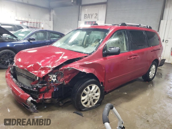 2008 Kia Sedona EX with VIN KNDMB233786244220, listed as a Copart auction lot 44936015 with 180,373 mi miles and Non Repairable. Bid and sale history available at carsss.com. Image 1.