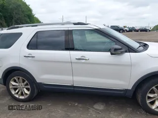 2012 Ford Explorer XLT with VIN 1FMHK8D8XCGA89725, listed as a IAAI auction lot 42632419 with 203,484 mi miles and . Bid and sale history available at DreamBid. Image 13.