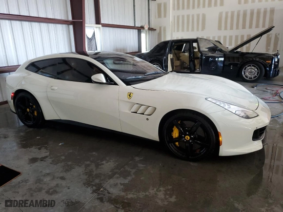 2018 Ferrari GTC4Lusso with VIN ZFF82WNA0J0237317, listed as a Copart auction lot 75118364 with NaN miles and Salvage Title. Bid and sale history available at carsss.com. Image 4.