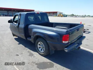 2000 Ford Ranger XL with VIN 1FTYR14V4YPB92188, listed as a IAAI auction lot 41967651 with 297,603 mi miles. Bid and sale history available at carsss.com. Image 3.