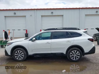 2022 Subaru Outback Premium with VIN 4S4BTAFC7N3220552, listed as a IAAI auction lot 42337518 with 39,006 mi miles and . Bid and sale history available at DreamBid. Image 14.