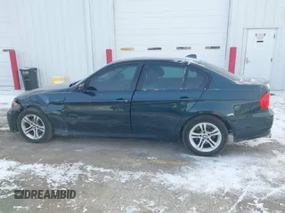 2008 BMW 3 Series 328xi with VIN WBAVC93588K042972, listed as a IAAI auction lot 41419822 with 134,843 mi miles. Bid and sale history available at carsss.com. Image 14.