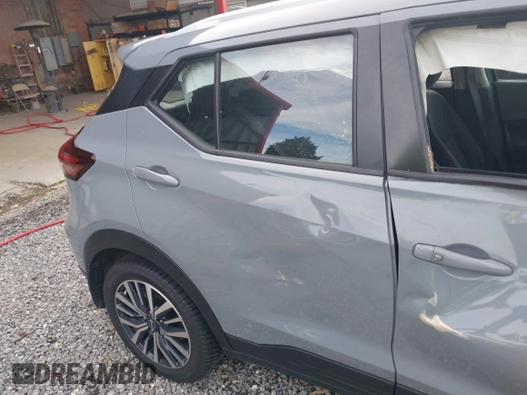 2022 Nissan Kicks SV with VIN 3N1CP5CV6NL510248, listed as a IAAI auction lot 41601382 with 50,010 mi miles and . Bid and sale history available at carsss.com. Image 18.