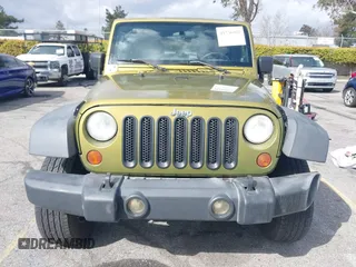 2007 Jeep Wrangler Unlimited X with VIN 1J8GB39107L114510, listed as a IAAI auction lot 41736367 with 467,567 mi miles and . Bid and sale history available at DreamBid. Image 12.