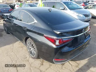 2023 Lexus ES with VIN 58ADA1C10PU026937, listed as a IAAI auction lot 41924903 with 135,947 mi miles. Bid and sale history available at carsss.com. Image 3.