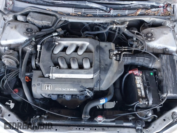 2001 Honda Accord EX z VIN 1HGCG16581A061367, wystawiony jako IAAI lot #41273264 z przebiegiem 294 003 mil mil oraz . Historia ofert i sprzedaży dostępna na DreamBid. Obrazek 10.