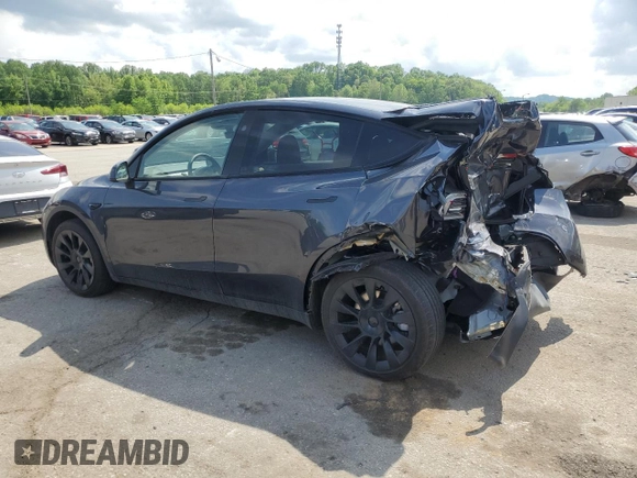 2024 Tesla Model Y Long Range с VIN 7SAYGDEE1RA234222, выставлен на аукционе Copart как лот 55139025 с пробегом 17 829 миль миль и Списание • Salvage title. История ставок и продаж доступна на DreamBid. Изображение 2.