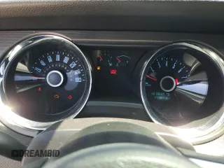2014 Ford Mustang V6 with VIN 1ZVBP8EM4E5300551, listed as a Copart auction lot 52132745 with 113,887 mi miles and Salvage Title. Bid and sale history available at carsss.com. Image 9.