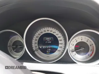 2013 Mercedes-Benz C 300 Sport с VIN WDDGF8AB1DA793939, выставлен на аукционе IAAI как лот 42537158 с пробегом 211 600 миль миль и . История ставок и продаж доступна на DreamBid. Изображение 7.