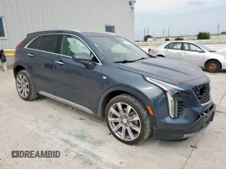 2020 Cadillac XT4 FWD Premium Luxury with VIN 1GYFZCR44LF137719, listed as a Copart auction lot 58331905 with 72,241 mi miles and Salvage title. Bid and sale history available at DreamBid. Image 4.
