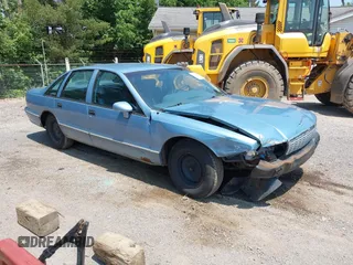 1993 Chevrolet Caprice z VIN 1G1BL53E6PW120910, wystawiony jako IAAI lot #42480243 z przebiegiem 136 947 mil mil oraz . Historia ofert i sprzedaży dostępna na DreamBid. Obrazek 1.
