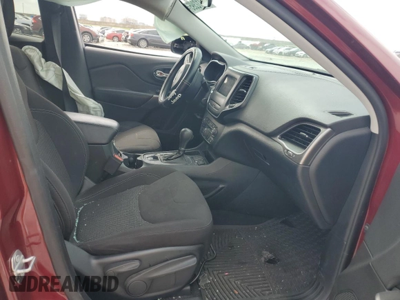 2019 Jeep Cherokee Latitude with VIN 1C4PJLCB8KD357724, listed as a Copart auction lot 51412395 with 0 mi miles and Salvage Title. Bid and sale history available at carsss.com. Image 7.