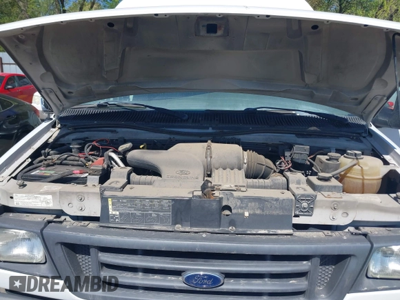 2007 Ford Econoline Cargo with VIN 1FTNS24W17DB24808, listed as a IAAI auction lot 42134488 with 157,392 mi miles. Bid and sale history available at carsss.com. Image 10.
