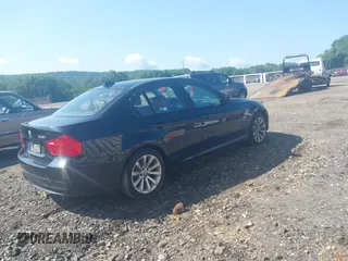 2011 BMW 3 Series 328i xDrive with VIN WBAPK7C5XBF085225, listed as a IAAI auction lot 42534473 with 172,876 mi miles and . Bid and sale history available at DreamBid. Image 4.
