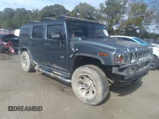 2006 Hummer H2 with VIN 5GRGN23U96H108541, listed as a IAAI auction lot 40593139 with 1 mi miles. Bid and sale history available at carsss.com. Image 1.