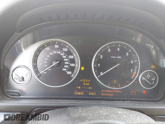 2011 BMW 5 Series 535i with VIN WBAFR7C57BC607625, listed as a IAAI auction lot 41777798 with 210,876 mi miles and . Bid and sale history available at carsss.com. Image 7.