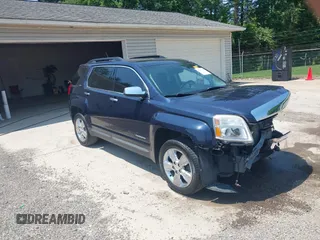 2015 GMC Terrain SLE z VIN 2GKALREK1F6348887, wystawiony jako IAAI lot #42474245 z przebiegiem 101 107 mil mil oraz . Historia ofert i sprzedaży dostępna na DreamBid. Obrazek 1.