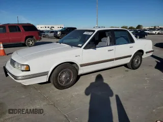 1996 Oldsmobile Cutlass Ciera 1SA VX5 z VIN 1G3AJ55M2T6364559, wystawiony jako Copart lot #81648814 z przebiegiem 243 363 mil mil oraz Tytuł czysty. Historia ofert i sprzedaży dostępna na DreamBid. Obrazek 1.