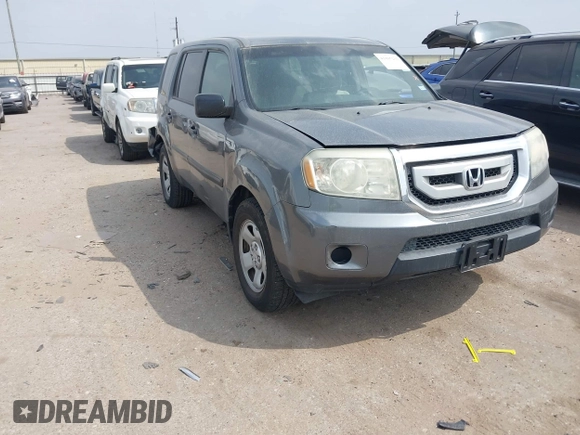2011 Honda Pilot LX with VIN 5FNYF4H24BB098145, listed as a IAAI auction lot 41805201 with 144,920 mi miles. Bid and sale history available at carsss.com. Image 1.