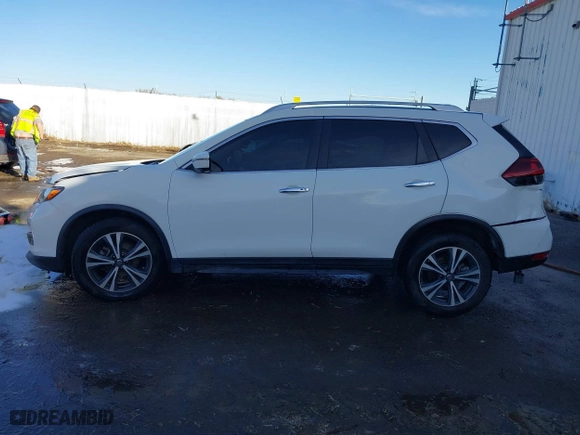 2020 Nissan Rogue SV with VIN JN8AT2MV9LW138882, listed as a IAAI auction lot 41158642 with 102,359 mi miles. Bid and sale history available at carsss.com. Image 14.
