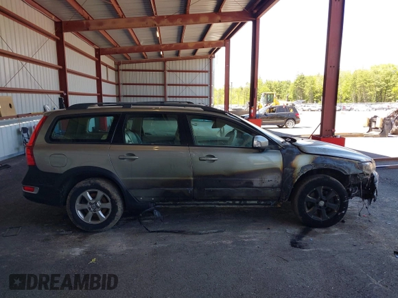 2008 Volvo XC70 с VIN YV4BZ982X81039674, выставлен на аукционе IAAI как лот 42288521 с пробегом 126 283 миль миль и . История ставок и продаж доступна на DreamBid. Изображение 13.