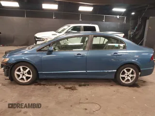 2009 Honda Civic LX z VIN 2HGFA16589H339048, wystawiony jako IAAI lot #42369275 z przebiegiem 131 844 mil mil oraz . Historia ofert i sprzedaży dostępna na DreamBid. Obrazek 15.