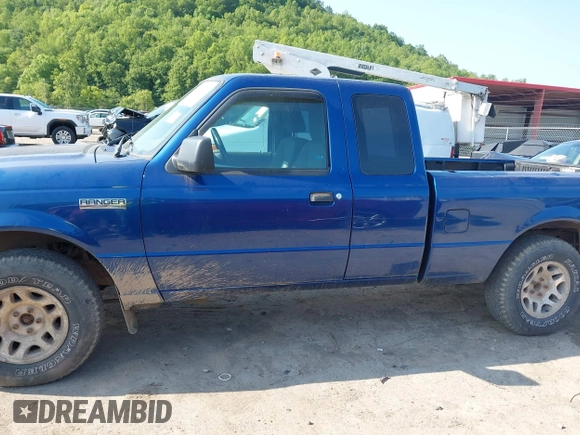 2011 Ford Ranger XLT with VIN 1FTLR4FE2BPA41799, listed as a IAAI auction lot 42390457 with 154,477 mi miles and . Bid and sale history available at DreamBid. Image 14.