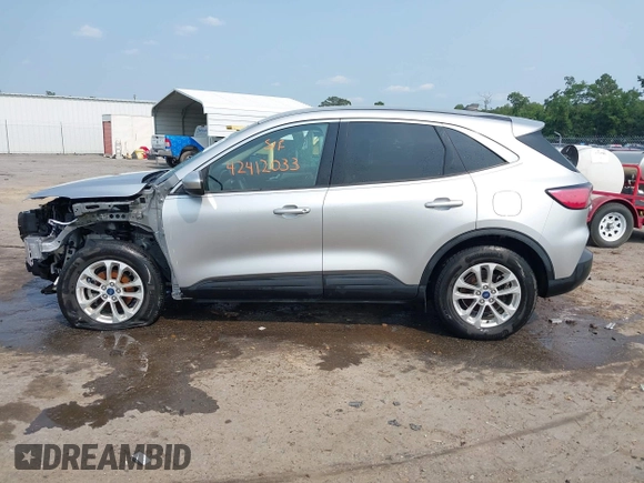 2020 Ford Escape SE с VIN 1FMCU9G64LUC57090, выставлен на аукционе IAAI как лот 42412033 с пробегом 25 023 миль миль и . История ставок и продаж доступна на DreamBid. Изображение 15.