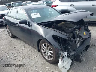2008 Infiniti G35 Sedan Journey with VIN JNKBV61EX8M225665, listed as a IAAI auction lot 41515053 with 111,286 mi miles. Bid and sale history available at carsss.com. Image 1.