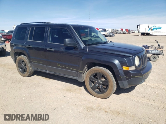 2014 Jeep Patriot Altitude with VIN 1C4NJPBA7ED674454, listed as a Copart auction lot 49783185 with 157,558 mi miles and Salvage Title. Bid and sale history available at DreamBid. Image 4.