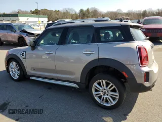 2024 MINI Countryman Cooper S with VIN WMZ83BR07R3S04122, listed as a Copart auction lot 49089105 with 31,460 mi miles and Clean Title. Bid and sale history available at carsss.com. Image 2.