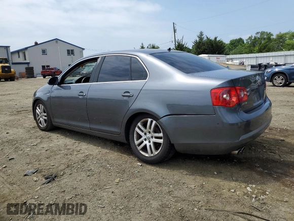 2007 Volkswagen Jetta Wolfsburg Edition с VIN 3VWEG71K87M076290, выставлен на аукционе Copart как лот 61903575 с пробегом 80 870 миль миль и Списание • Salvage title. История ставок и продаж доступна на DreamBid. Изображение 2.