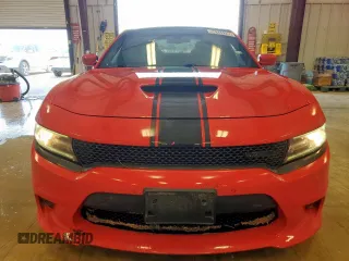 2019 Dodge Charger R/T z VIN 2C3CDXCT1KH597971, wystawiony jako Copart lot #58144295 z przebiegiem 90 772 mil mil oraz Czysty tytuł • Clean title. Historia ofert i sprzedaży dostępna na DreamBid. Obrazek 5.