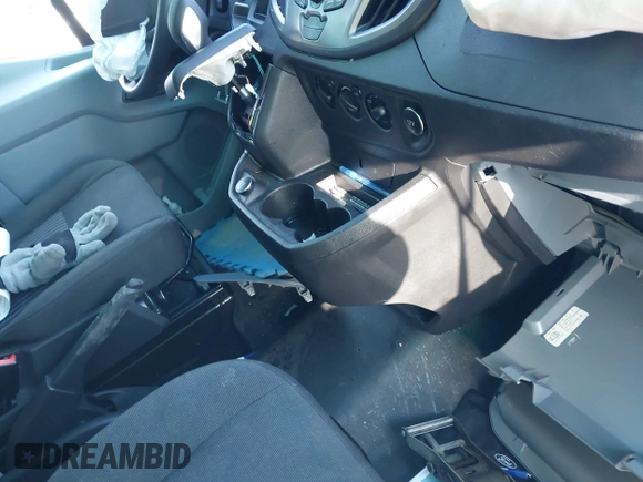 2019 Ford Transit Passenger XL with VIN 1FBZX2CM4KKA83053, listed as a IAAI auction lot 41036935 with 42,195 mi miles. Bid and sale history available at carsss.com. Image 5.