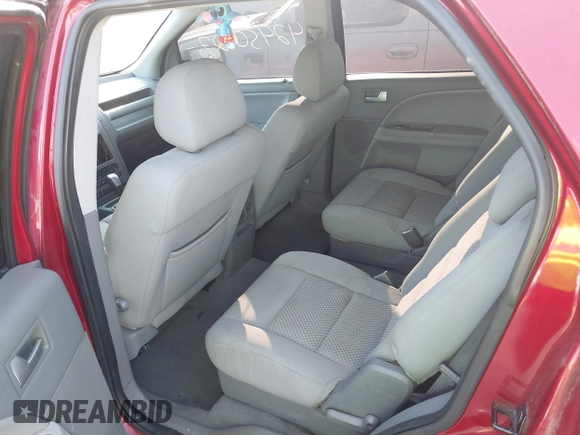 2006 Ford Freestyle SE z VIN 1FMZK04156GA07445, wystawiony jako IAAI lot #42450927 z przebiegiem 139 521 mil mil oraz . Historia ofert i sprzedaży dostępna na DreamBid. Obrazek 8.