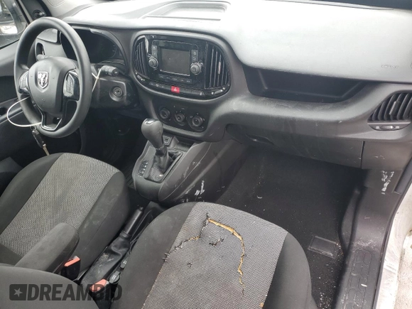 2019 Ram ProMaster City Cargo Tradesman z VIN ZFBHRFAB4K6N48548, wystawiony jako Copart lot #47012605 z przebiegiem 96 254 mil mil oraz Szkoda całkowita • Salvage title. Historia ofert i sprzedaży dostępna na DreamBid. Obrazek 8.