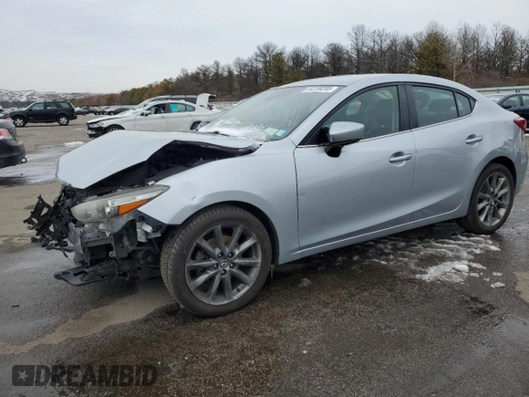 2018 Mazda 3 Touring with VIN 3MZBN1V36JM198937, listed as a Copart auction lot 44759285 with 91,857 mi miles and Non Repairable. Bid and sale history available at carsss.com. Image 1.