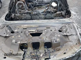 2017 FIAT 124 Spider Elaborazione Abarth z VIN JC1NFAEK7H0104174, wystawiony jako IAAI lot #41700507 z przebiegiem Nie podano mil oraz . Historia ofert i sprzedaży dostępna na DreamBid. Obrazek 8.