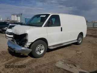 2014 GMC Savana Cargo z VIN 1GTW7FCA9E1905741, wystawiony jako Copart lot #50901585 z przebiegiem 62 031 mil mil oraz Szkoda całkowita • Salvage title. Historia ofert i sprzedaży dostępna na DreamBid. Obrazek 1.