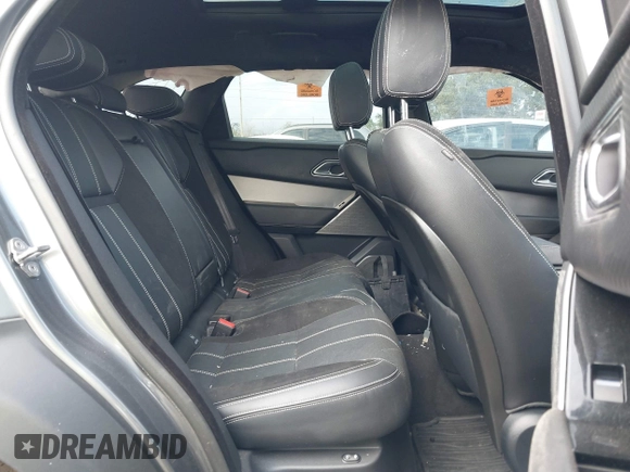 2018 Land Rover Range Rover Velar R-Dynamic SE z VIN SALYL2RX0JA758835, wystawiony jako IAAI lot #41417635 z przebiegiem 84 212 mil mil oraz . Historia ofert i sprzedaży dostępna na DreamBid. Obrazek 8.